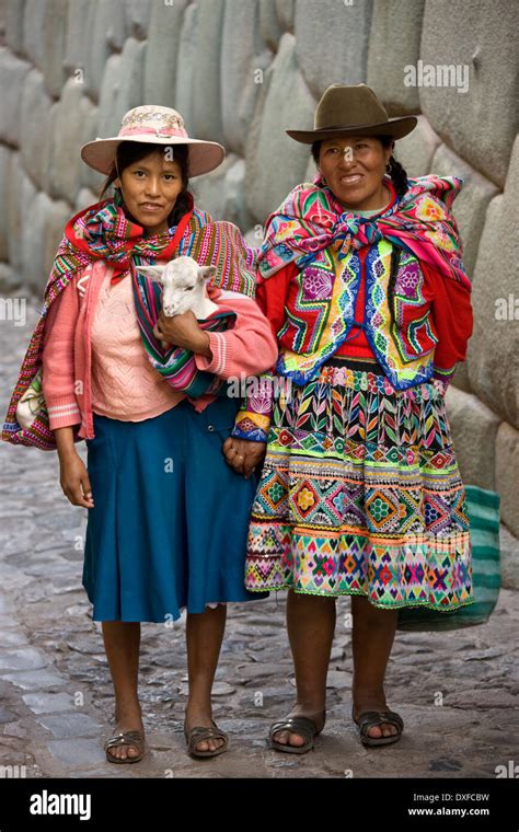 mujeres en inca|inca catholic women.